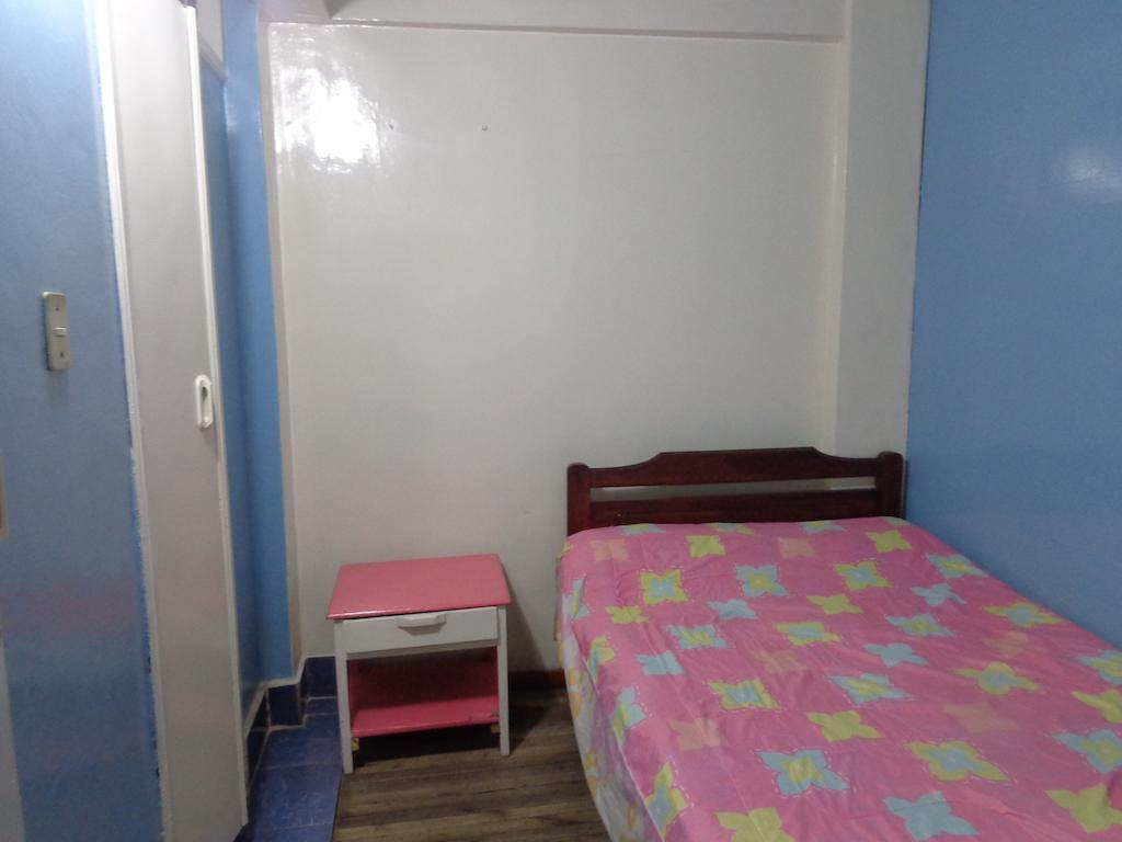 Hostal Yumbo Imperial Quito Luaran gambar